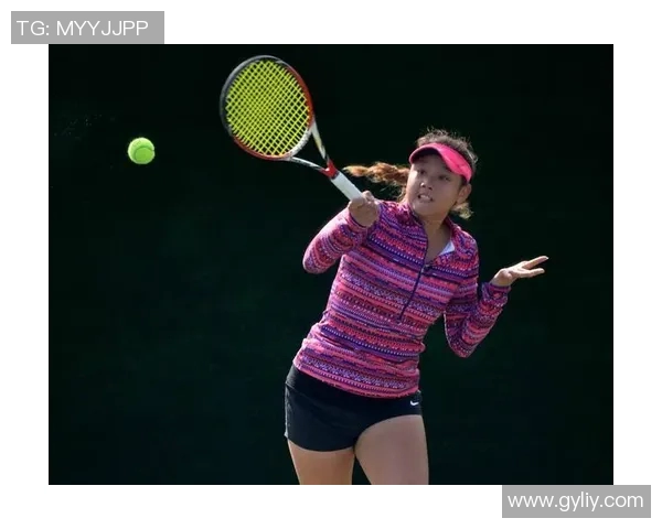 南京网球队实力揭秘：网球巨献背后的奋斗与荣耀